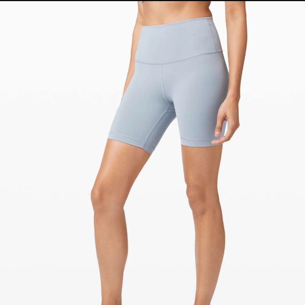 Lululemon Wunder train shorts 6in